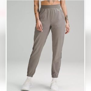 Size 6 women's joggers